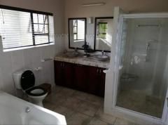 To Let 3 Bedroom Property for Rent in Dolphin Creek Golf Estate Western Cape